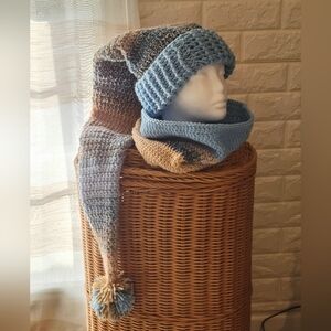 Winter Hat Set Cowl Knit Stocking Cap Blue Beige Tan Varigated